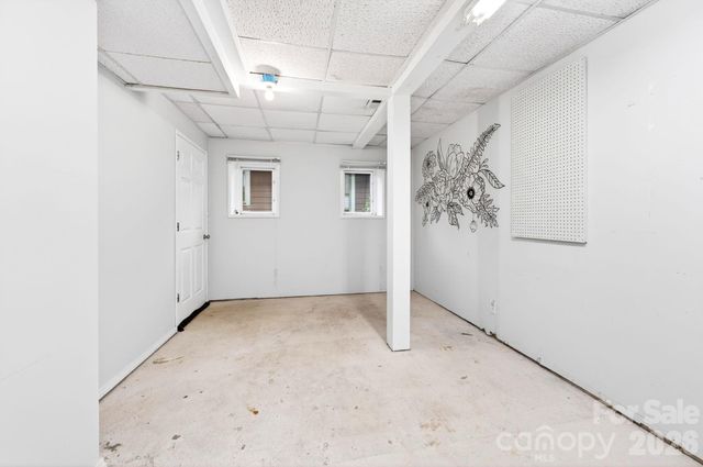 39 Bartlett Street, Asheville, NC 28801