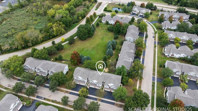 2256 Stoughton Drive, Aurora, IL 60502