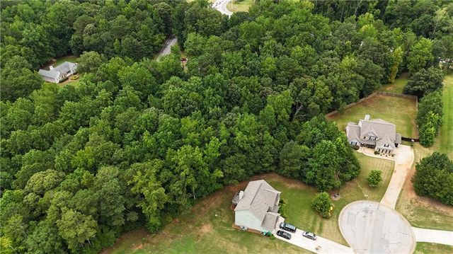 305 Vantage Point, Locust Grove, GA 30248