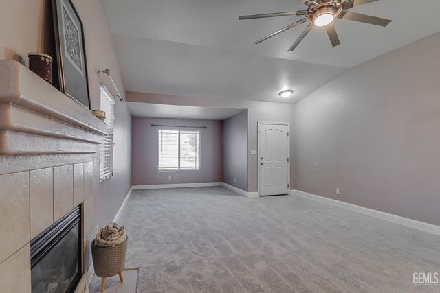 4602 Sun Devils Avenue, Bakersfield, CA 93313