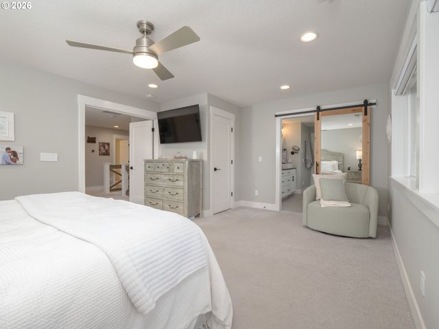 15628 QUARRY Rd, Lake Oswego, OR 97035