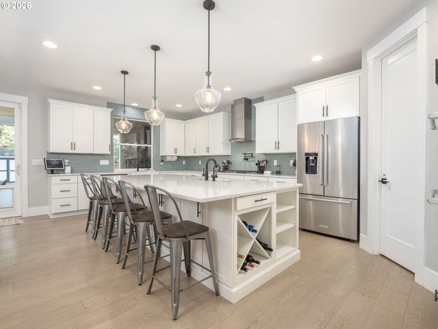 15628 QUARRY Rd, Lake Oswego, OR 97035