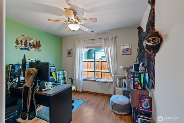 403 E Kristen Avenue, Ellensburg, WA 98926