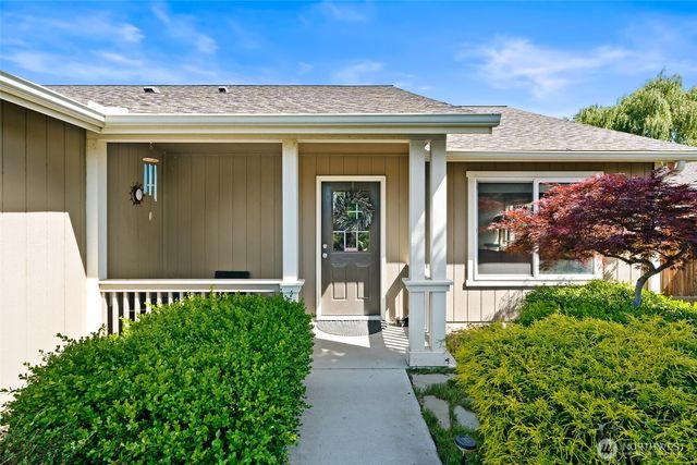 403 E Kristen Avenue, Ellensburg, WA 98926