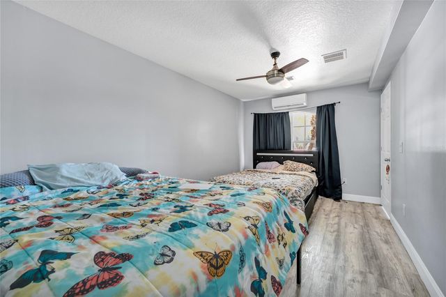 205 COCONUT PALM WAY, Davenport, FL 33897