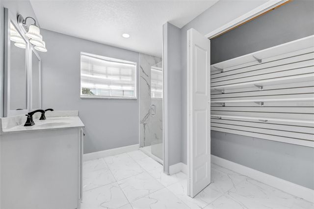 205 COCONUT PALM WAY, Davenport, FL 33897