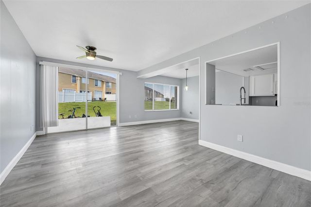 205 COCONUT PALM WAY, Davenport, FL 33897