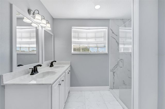 205 COCONUT PALM WAY, Davenport, FL 33897