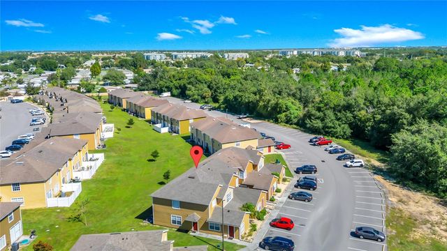 205 COCONUT PALM WAY, Davenport, FL 33897