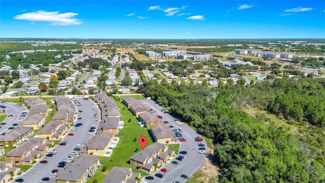 205 COCONUT PALM WAY, Davenport, FL 33897