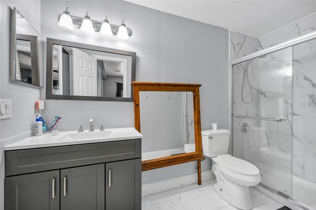 205 COCONUT PALM WAY, Davenport, FL 33897