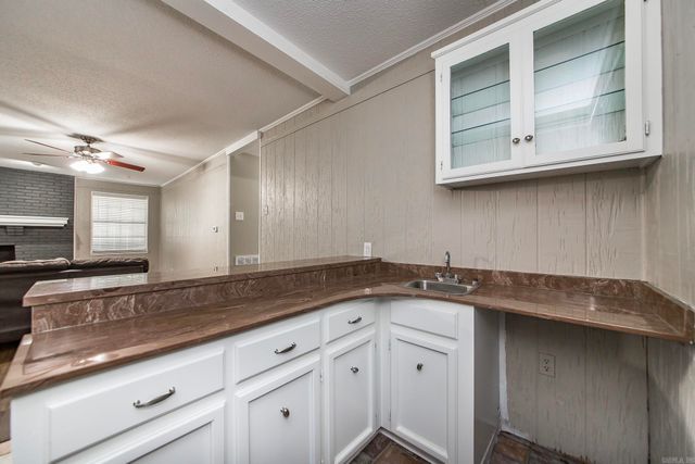 23 Club Road, Jacksonville, AR 72076