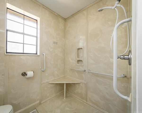 23 Club Road, Jacksonville, AR 72076