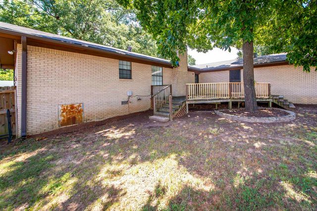 23 Club Road, Jacksonville, AR 72076