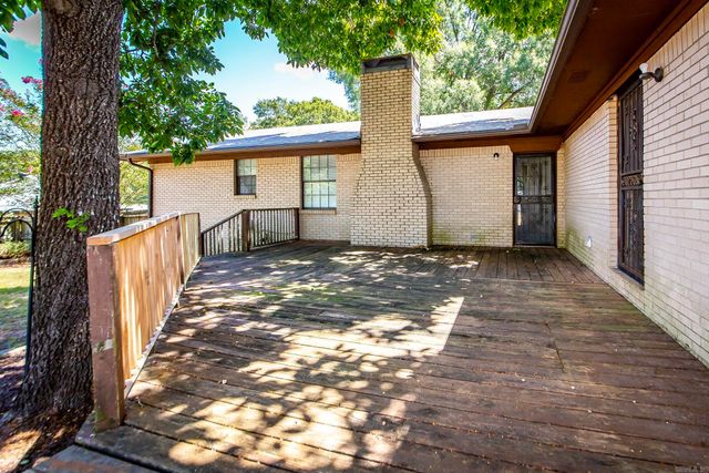 23 Club Road, Jacksonville, AR 72076