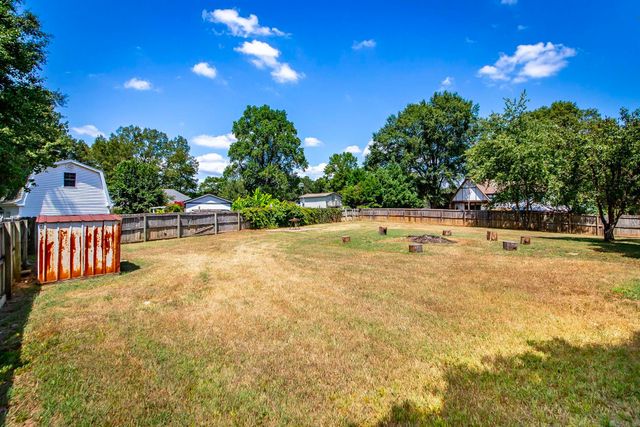 23 Club Road, Jacksonville, AR 72076