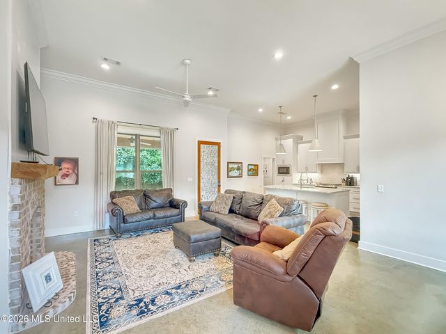 607 Wild Horse Lane, Brandon, MS 39042