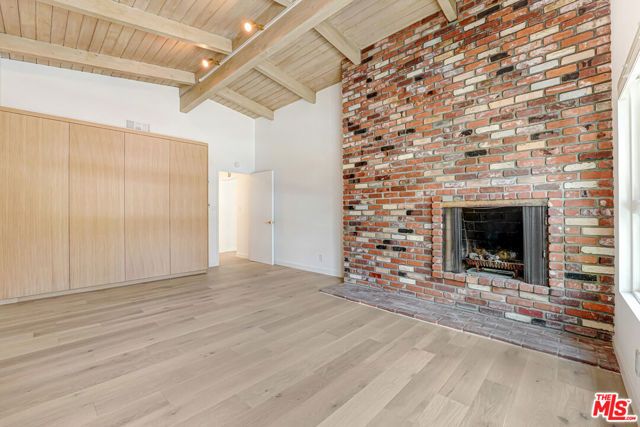 827 15th Street 1, Santa Monica, CA 90403