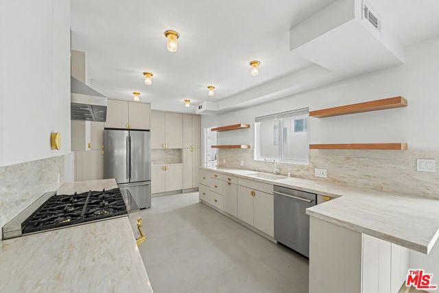 827 15th Street 1, Santa Monica, CA 90403
