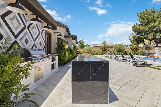 7780 Hickam Avenue, Las Vegas, NV 89129