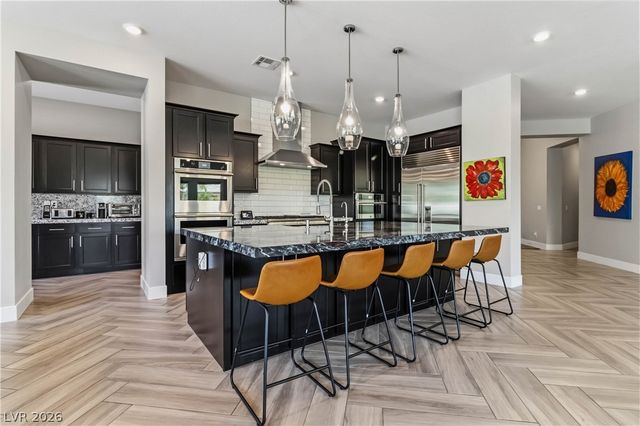 7780 Hickam Avenue, Las Vegas, NV 89129