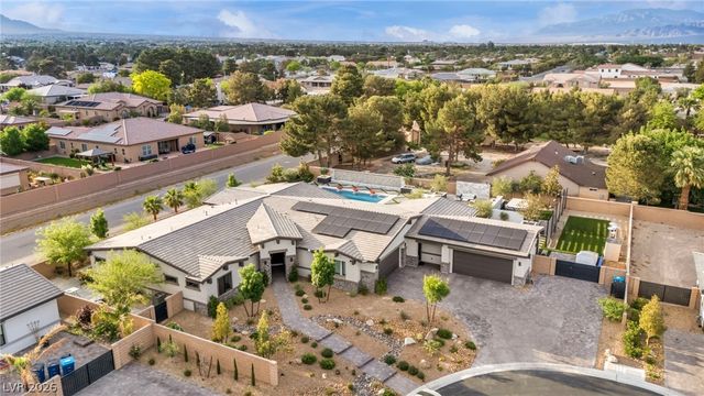 7780 Hickam Avenue, Las Vegas, NV 89129