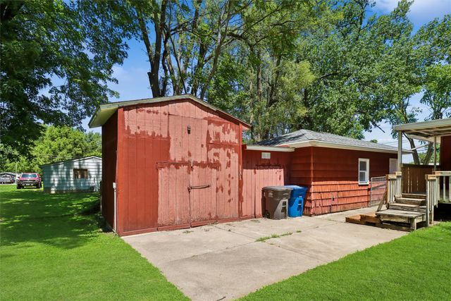 5950 SE 19th Street, Des Moines, IA 50320