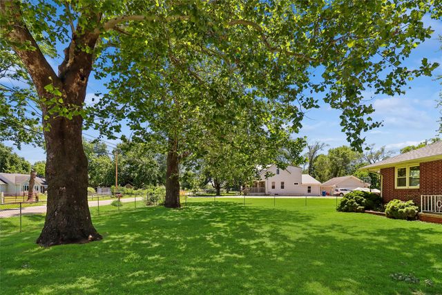 5950 SE 19th Street, Des Moines, IA 50320