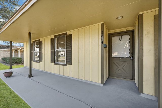 3804 Edgefield Drive, Pasadena, TX 77503