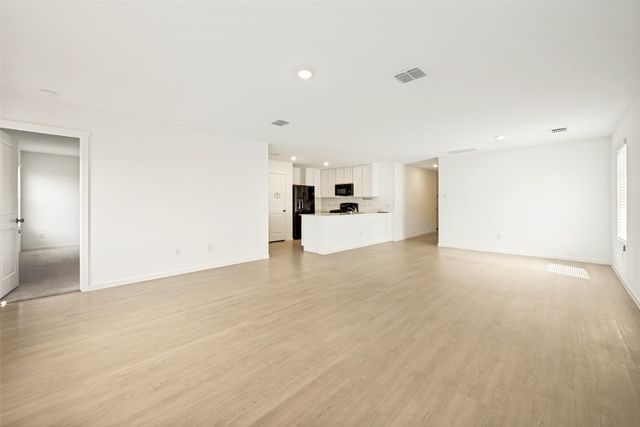 4013 Drifters Bend Drive, Fort Worth, TX 76036