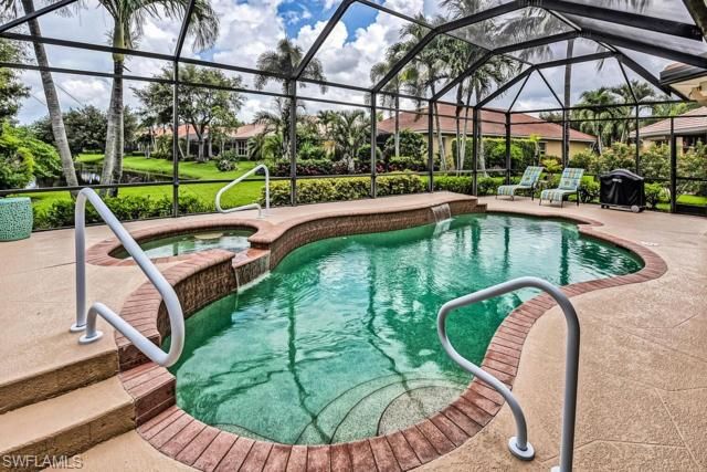 6971 Amen Corner CT, Naples, FL 34113