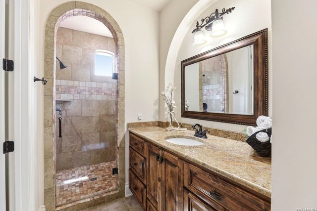 8207 Wild Wind, Garden Ridge, TX 78266