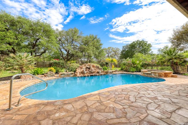 8207 Wild Wind, Garden Ridge, TX 78266
