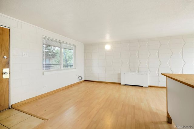 2860 W 32nd Avenue, Denver, CO 80211