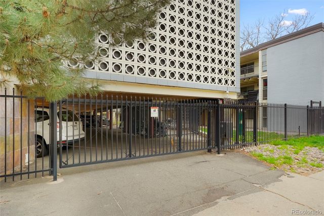 2860 W 32nd Avenue, Denver, CO 80211