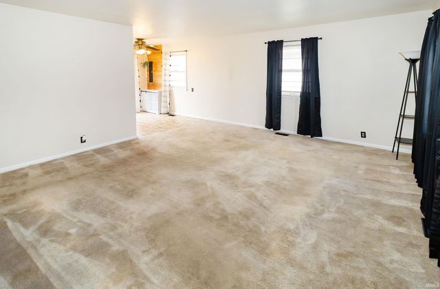 7351 Oak Hill Road, Evansville, IN 47725