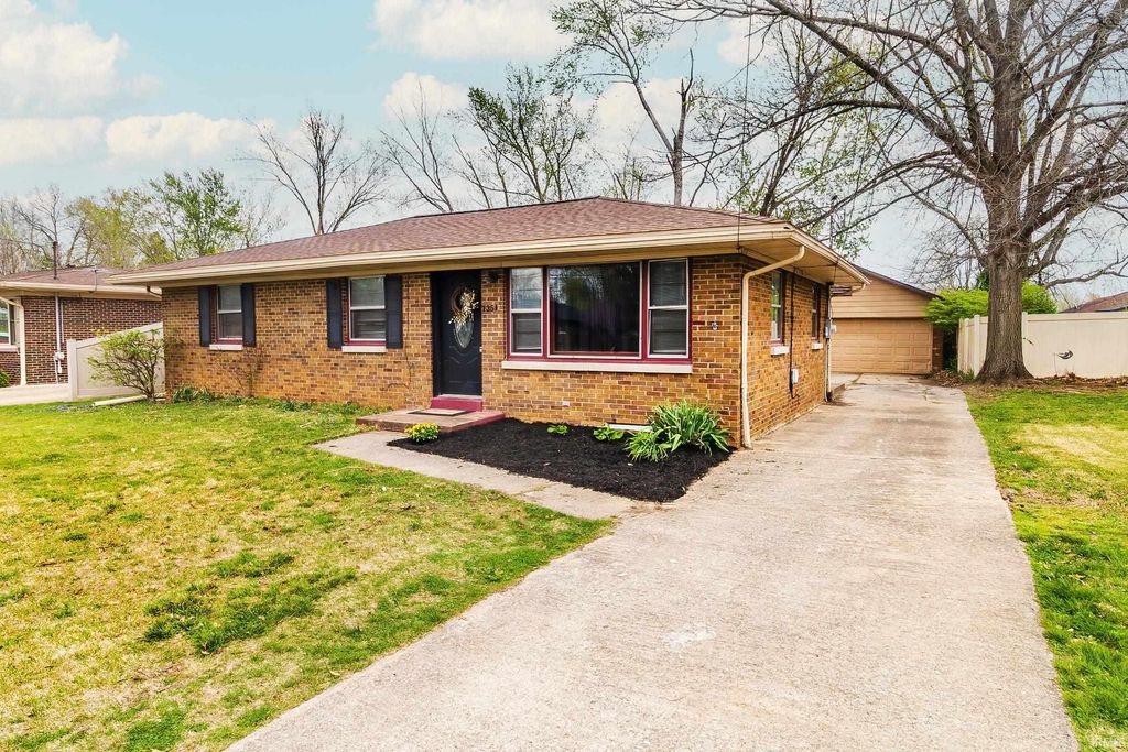7351 Oak Hill Road, Evansville, IN 47725
