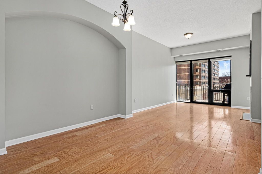 500 E Grant Street 205, Minneapolis, MN 55404 — photo 3