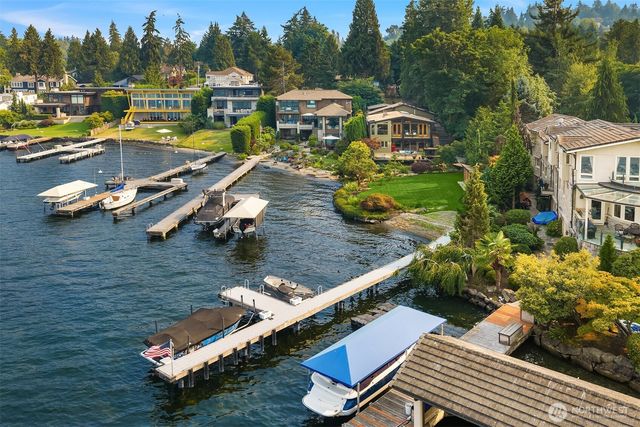 9418 SE 33rd Street, Mercer Island, WA 98040