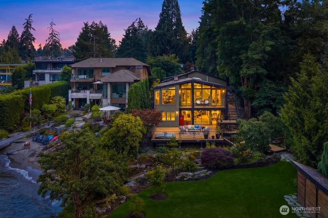 9418 SE 33rd Street, Mercer Island, WA 98040