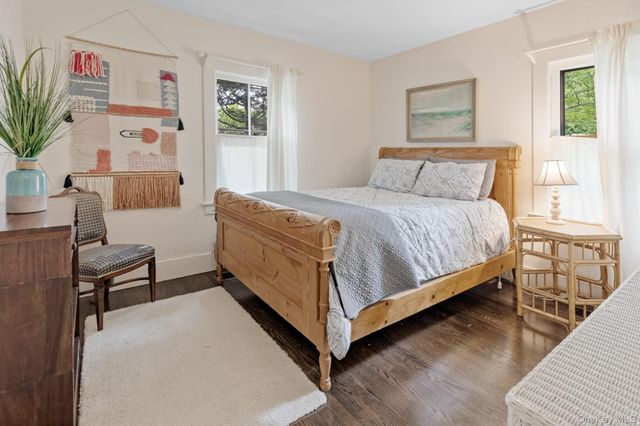 10 Pleasant, East Hampton, NY 11937