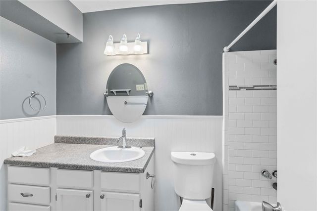 1422 Glenwick Lane, Irving, TX 75060