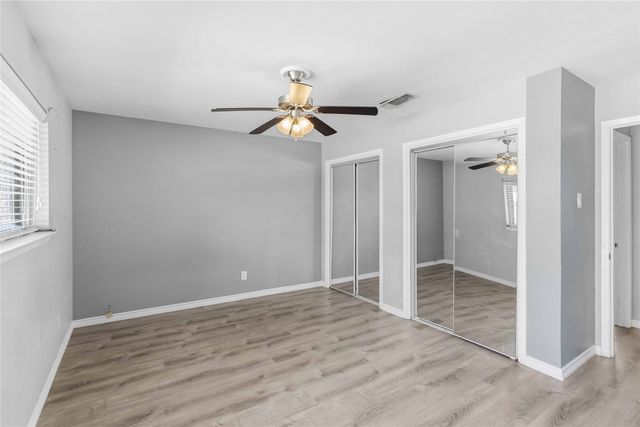 1422 Glenwick Lane, Irving, TX 75060