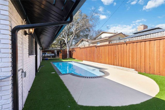 1422 Glenwick Lane, Irving, TX 75060