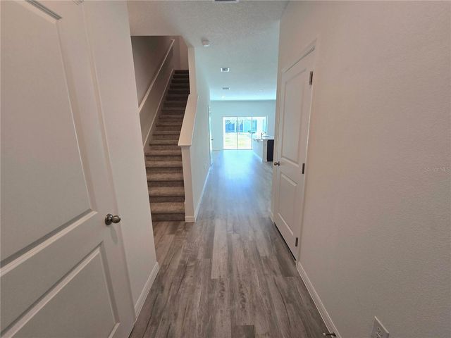 737 MAPLE OAK DRIVE, Deland, FL 32720