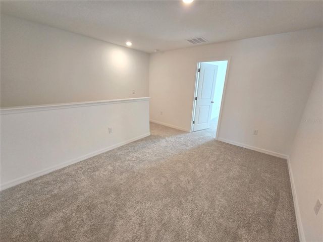 737 MAPLE OAK DRIVE, Deland, FL 32720