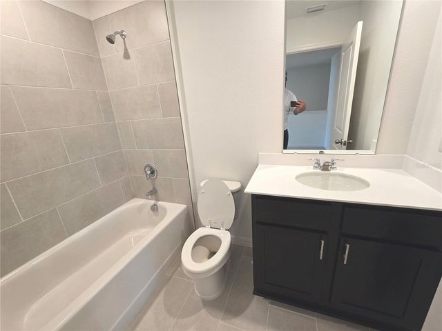 737 MAPLE OAK DRIVE, Deland, FL 32720