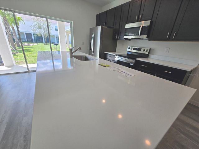 737 MAPLE OAK DRIVE, Deland, FL 32720