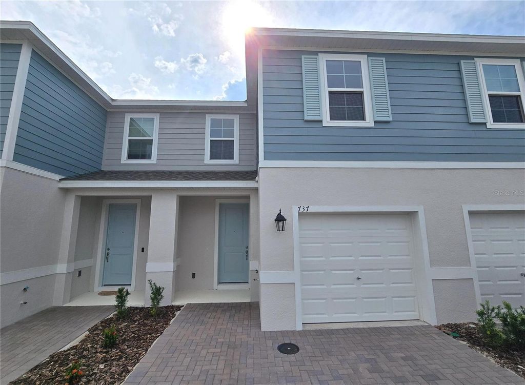 737 MAPLE OAK DRIVE, Deland, FL 32720