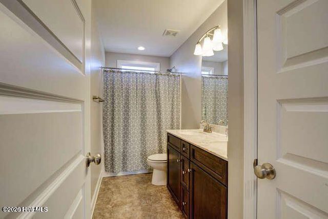 120 Camelot Drive, Holly Ridge, NC 28445
